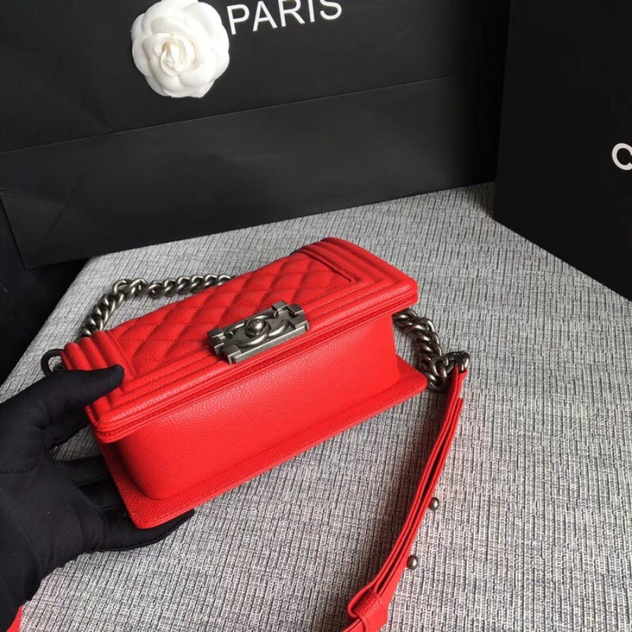 SMALL BOY CHANEL HANDBAG, PRINTED GRAINED CALFSKIN, 20CM / 7.9 IN