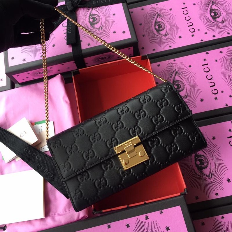 Gucci Padlock continental wallet, 453506, 7.5W x 4H x 1.5D