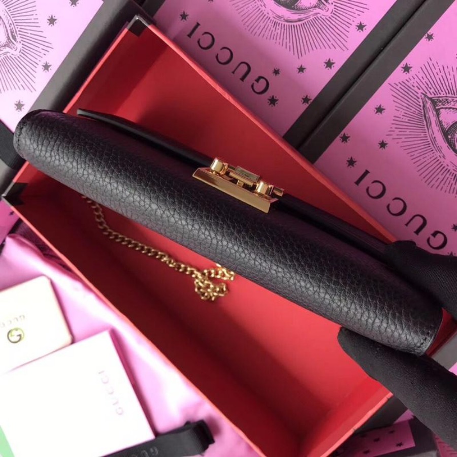 Gucci Padlock continental wallet, 453506, 7.5W x 4H x 1.5D