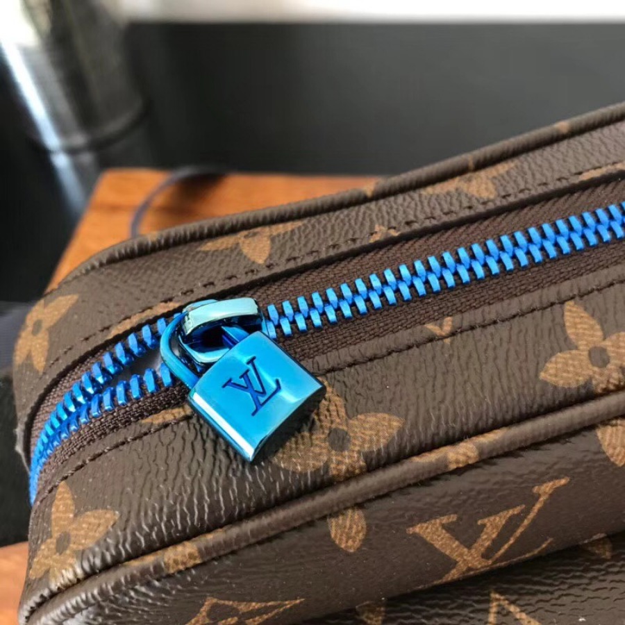 M43828, LOUIS VUITTON LV, BUMBAG PM MONOGRAM MEN BAG