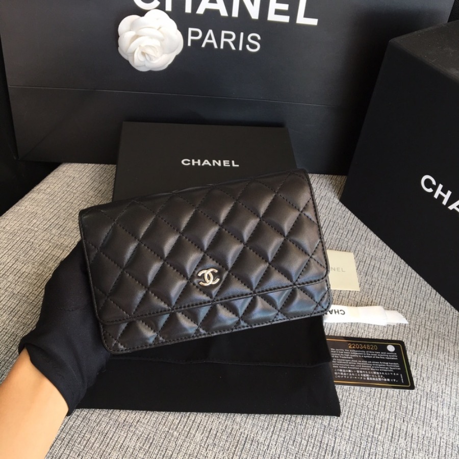 WOC CHANEL, LAMBSKIN