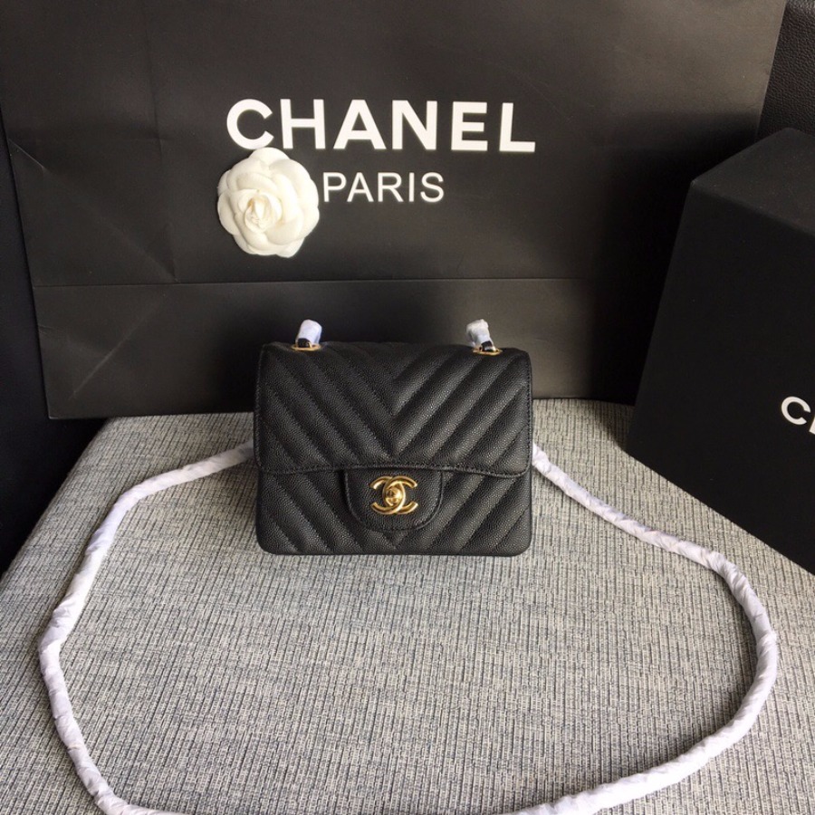 A01115, Classic handbag, Chanel Handbag, 17CM, Caviar