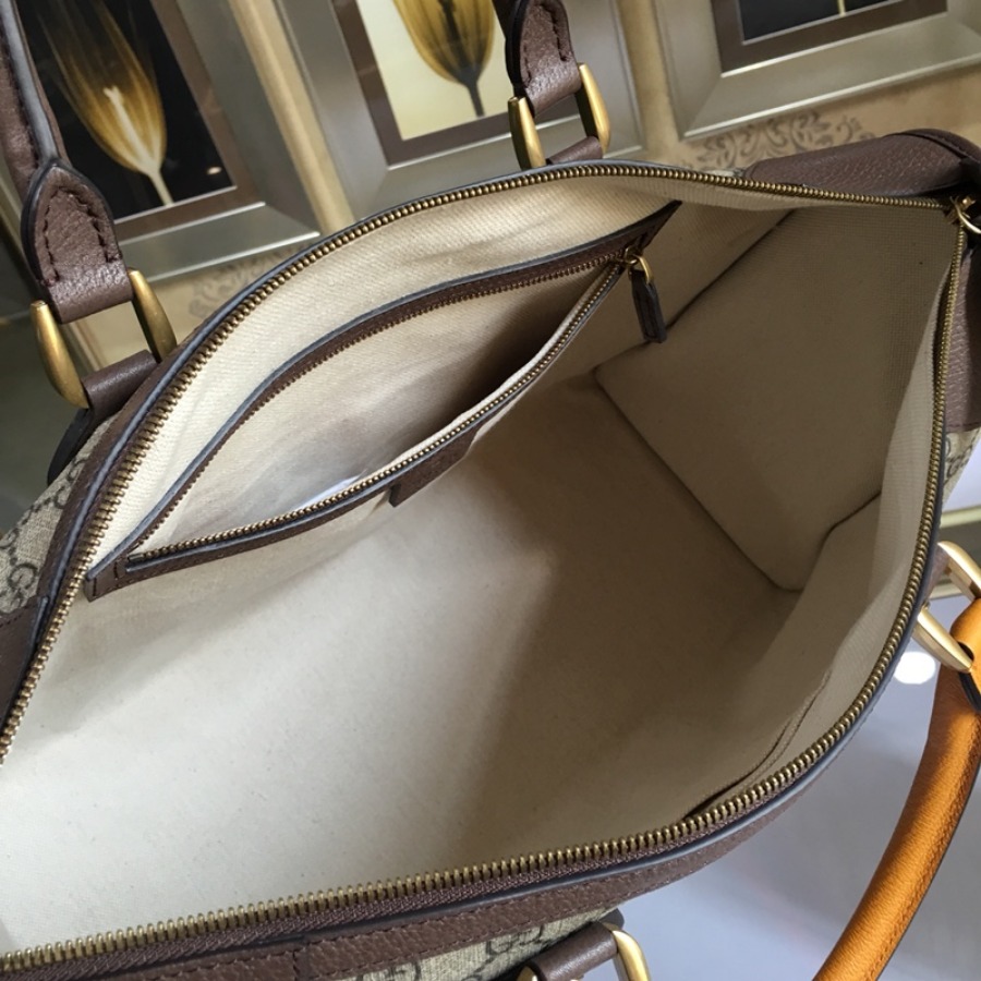 459311, Gucci Courrier soft GG Supreme duffle bag