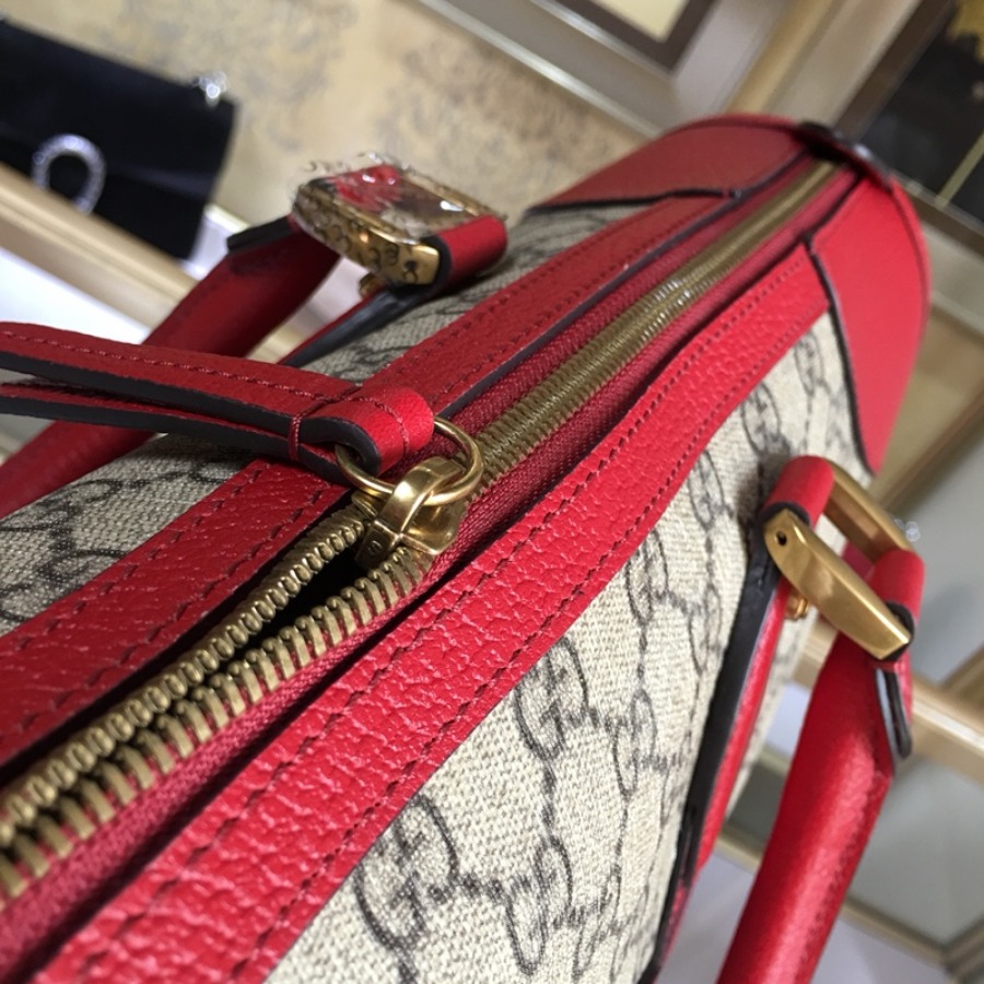 459311, Gucci Courrier soft GG Supreme duffle bag
