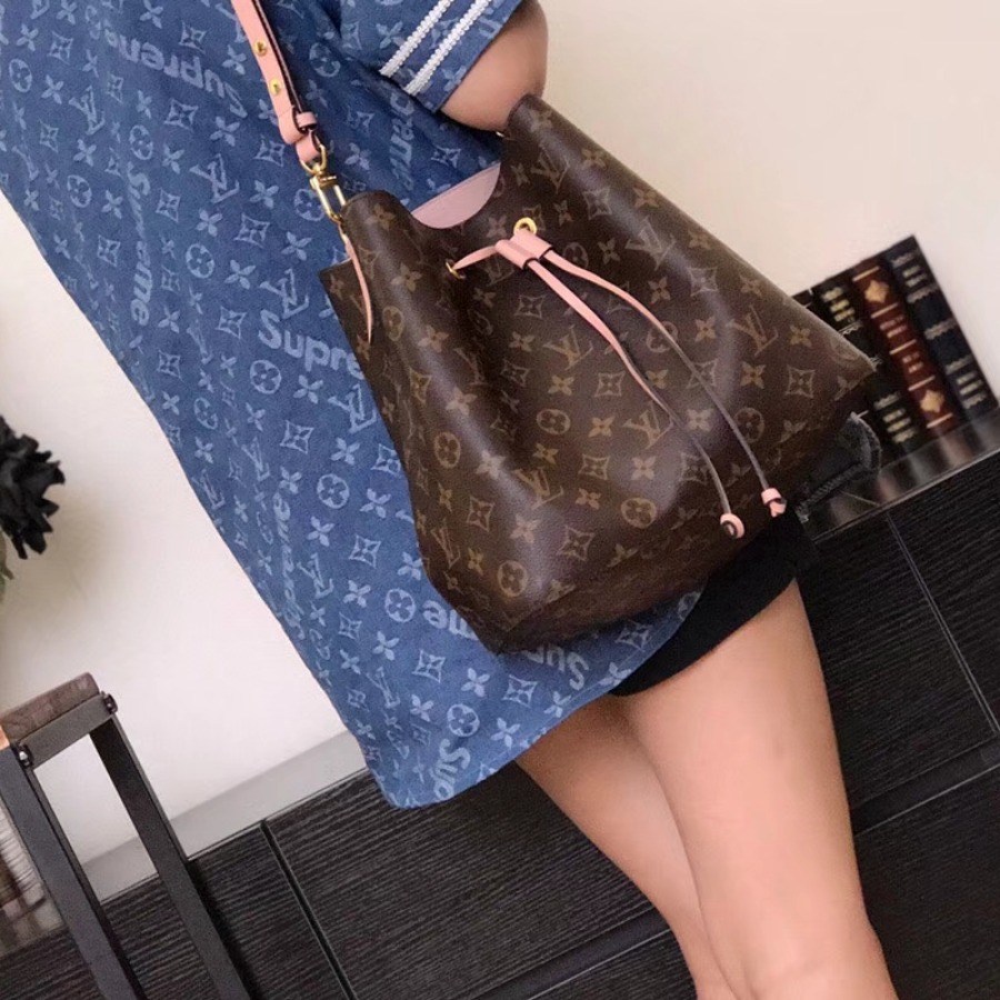 Louis Vuitton LV, Néonoé Bag, M44022 
