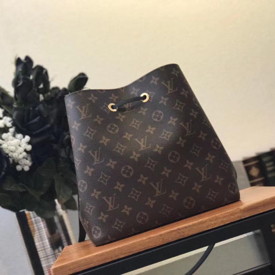 Louis Vuitton LV, Néonoé Bag, M44020