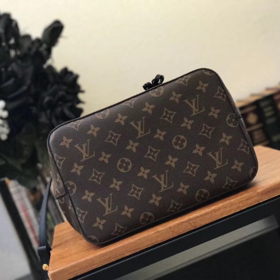 Louis Vuitton LV, Néonoé Bag, M44020