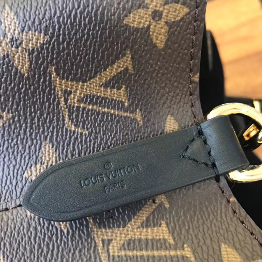 Louis Vuitton LV, Néonoé Bag, M44020