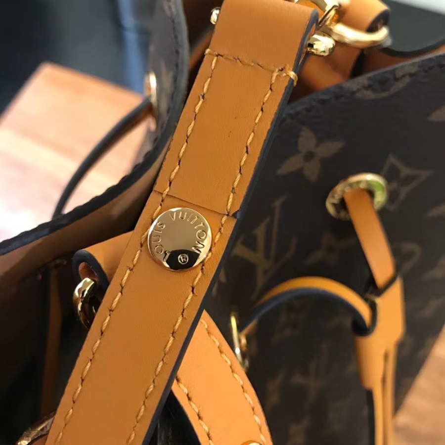 Louis Vuitton LV, Néonoé Bag, M43430