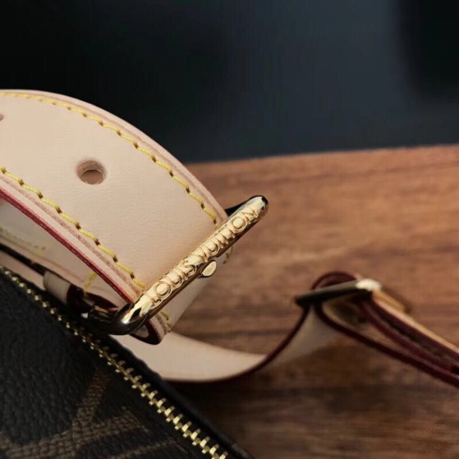 M43644, LOUIS VUITTON LV, BUMBAG