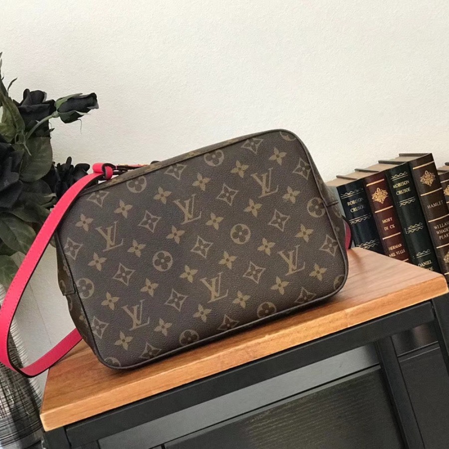 Louis Vuitton LV, Néonoé Bag, M43570