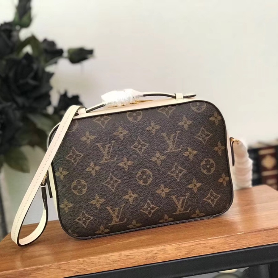 M43559, SAINTONGE, Louis Vuitton LV