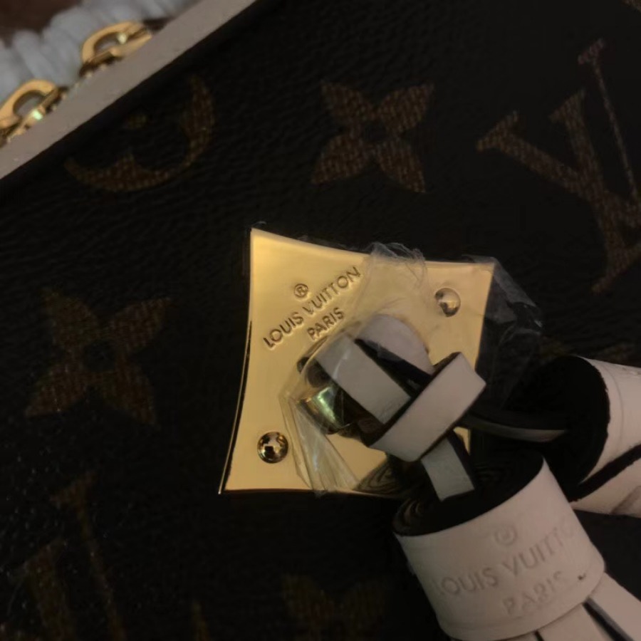 M43559, SAINTONGE, Louis Vuitton LV
