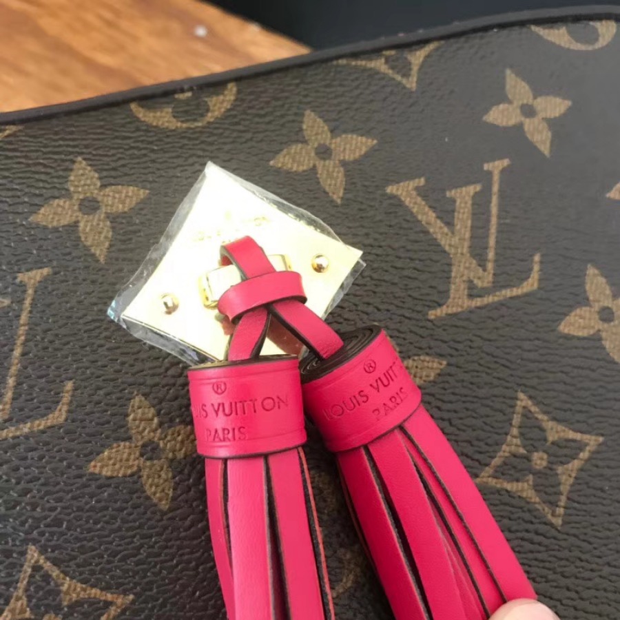 M43557, SAINTONGE, Louis Vuitton LV