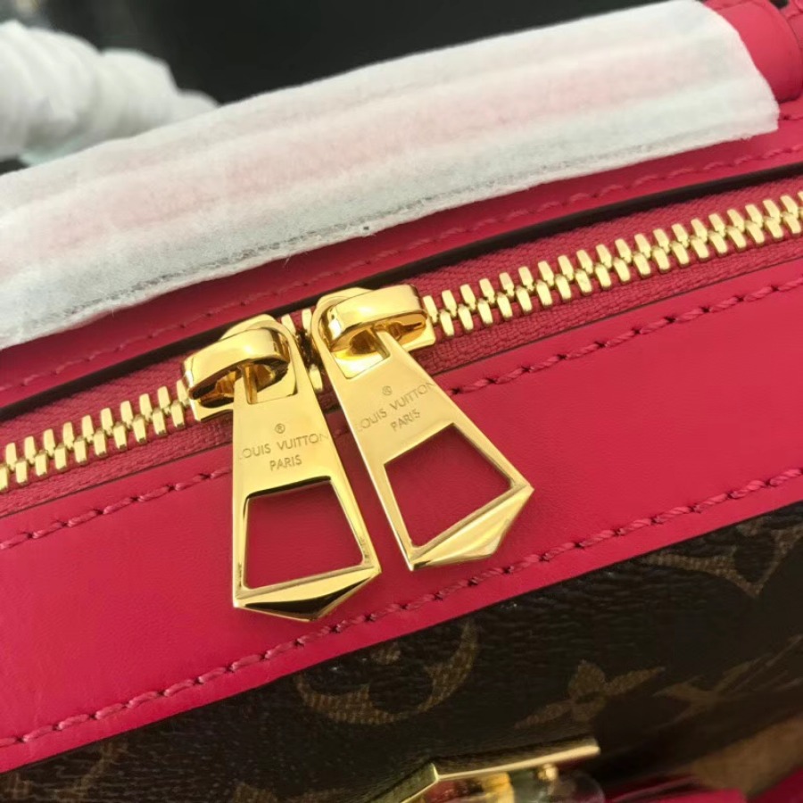 M43557, SAINTONGE, Louis Vuitton LV