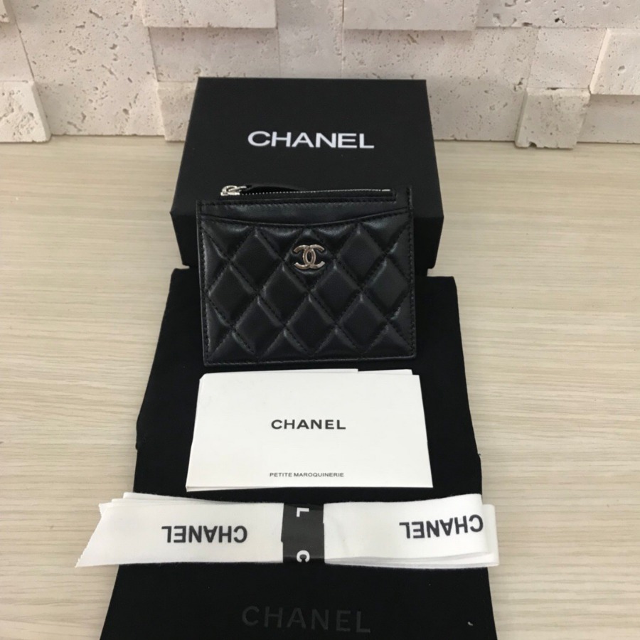 CHANEL Classic Card Holder, LAMBSKIN