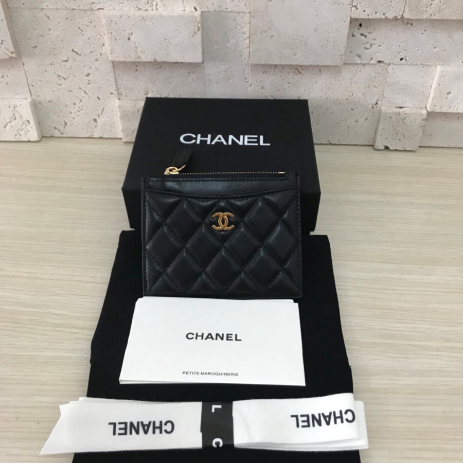 CHANEL Classic Card Holder, LAMBSKIN