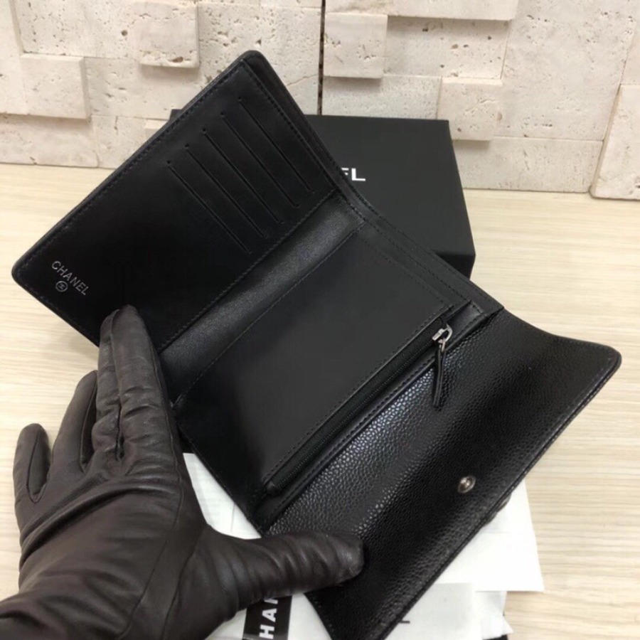 BOY CHANEL Small Flap Wallet, CHANEL, CAVIAR, A84302