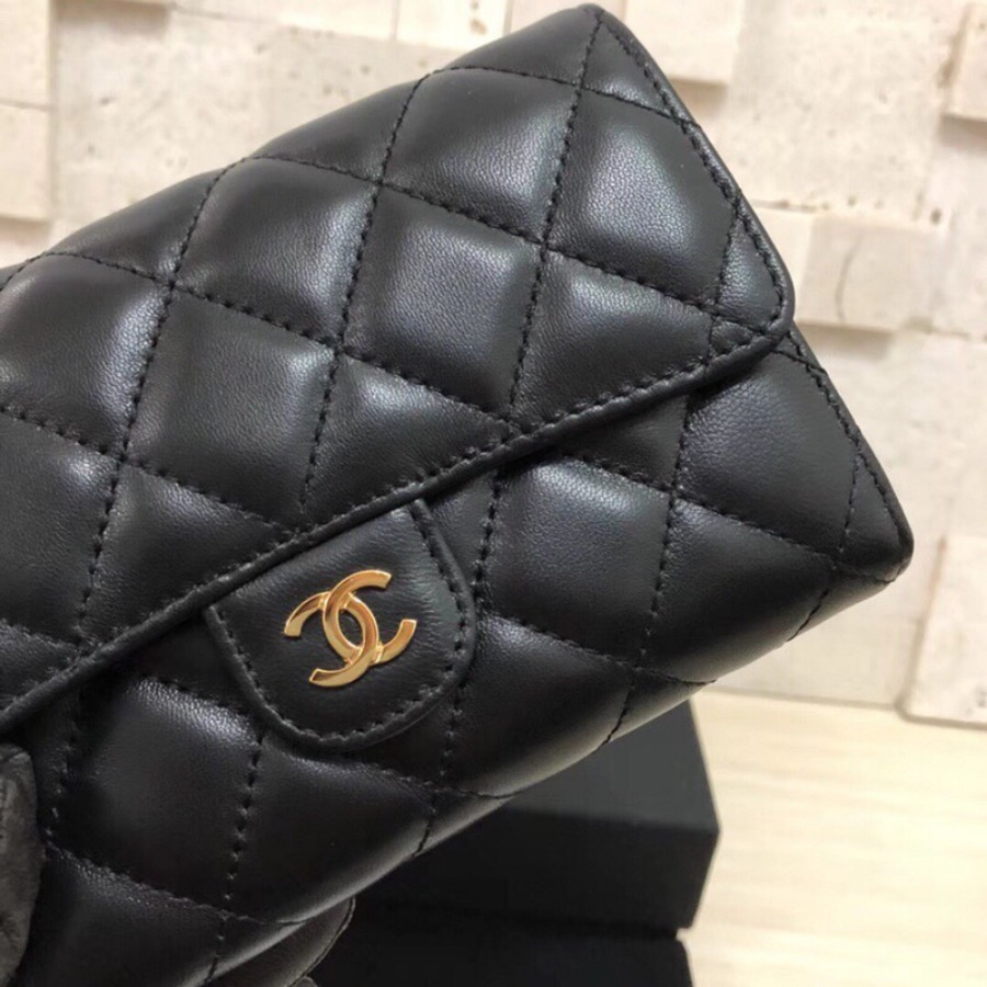 Classic Small Flap Wallet, CHANEL, Lambskin, A84341