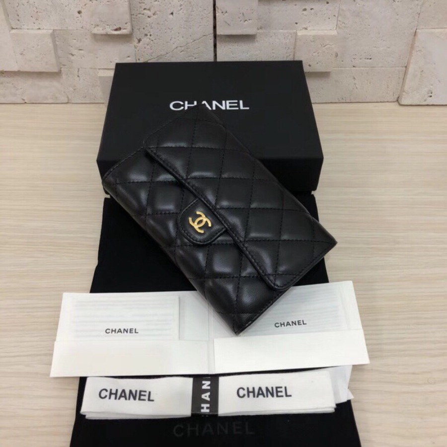 Classic Small Flap Wallet, CHANEL, Lambskin, A84341