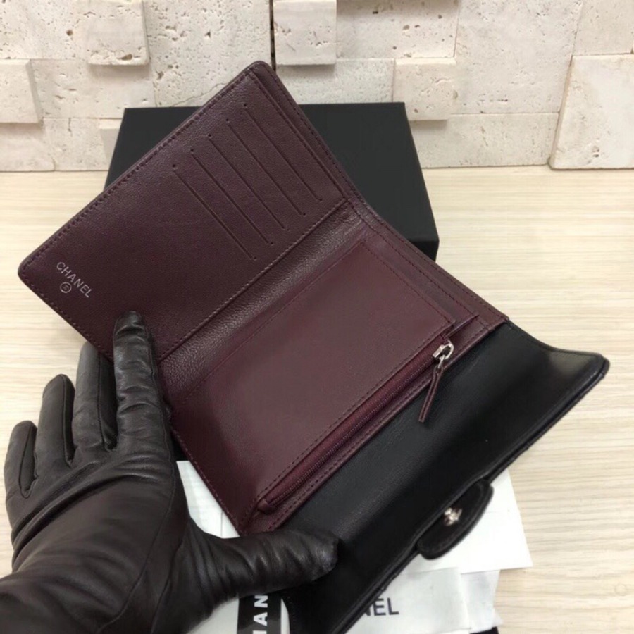 Classic Small Flap Wallet, CHANEL, Lambskin, A84341