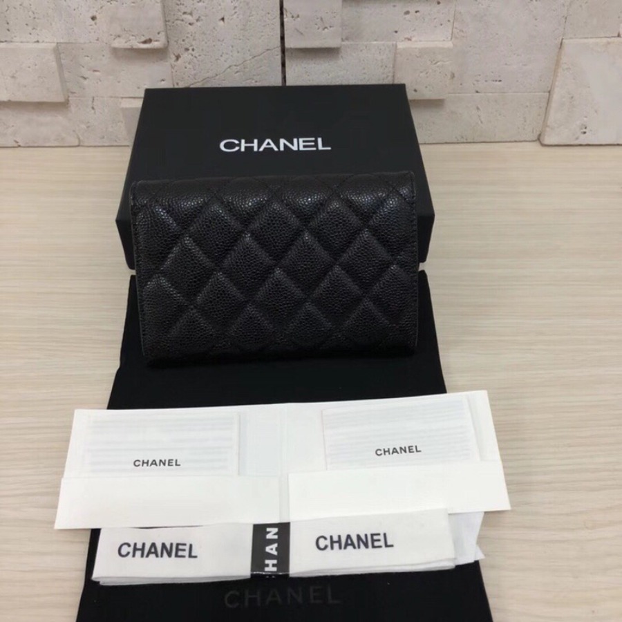 Classic Small Flap Wallet, CHANEL, CAVIAR, A84341