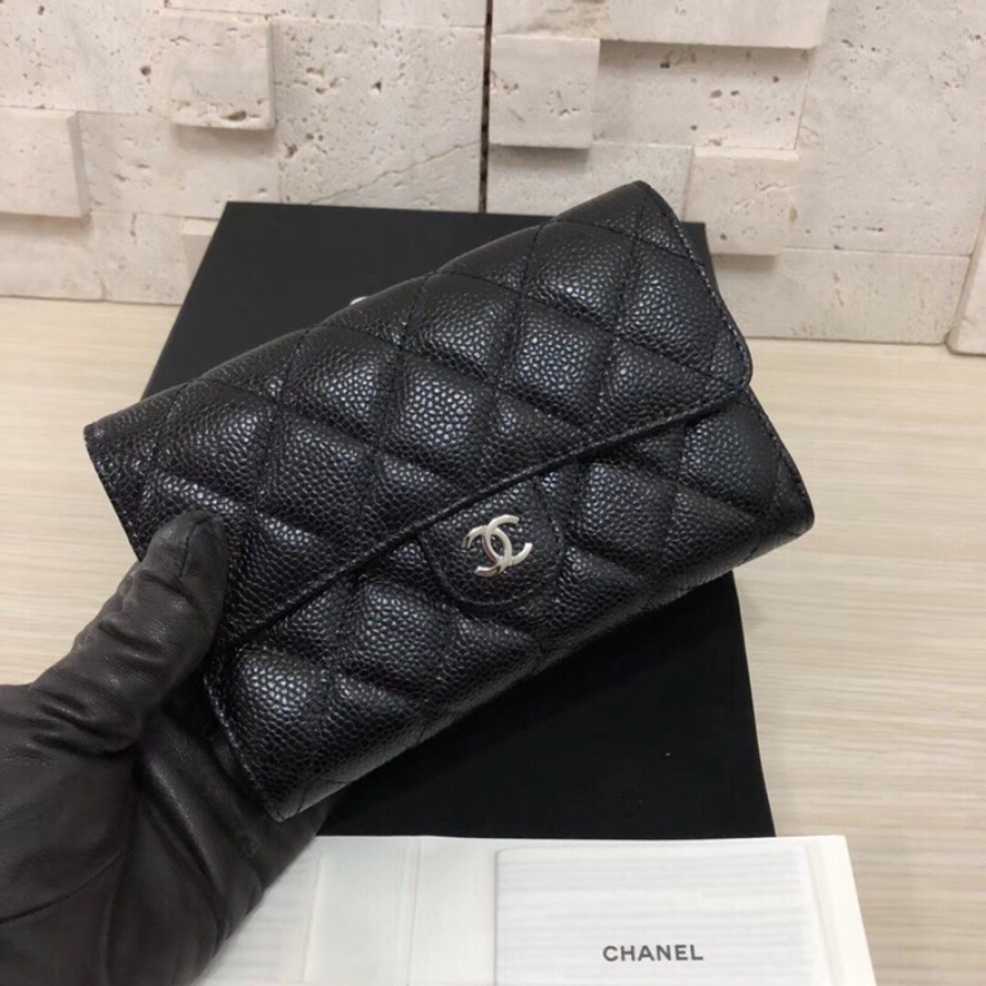 Classic Small Flap Wallet, CHANEL, CAVIAR, A84341