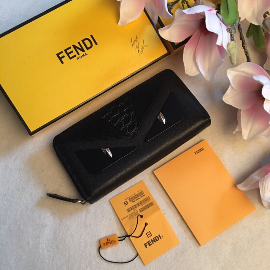 ZIP-AROUND WALLET, FENDI SMALL LEATHER GOODS