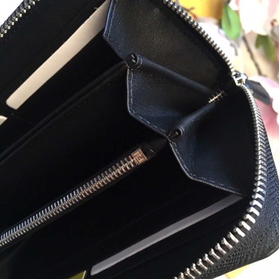 ZIP-AROUND WALLET, FENDI SMALL LEATHER GOODS