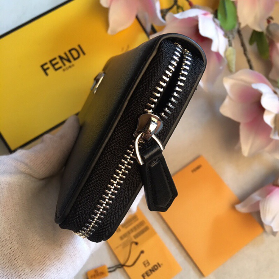 ZIP-AROUND WALLET, FENDI SMALL LEATHER GOODS