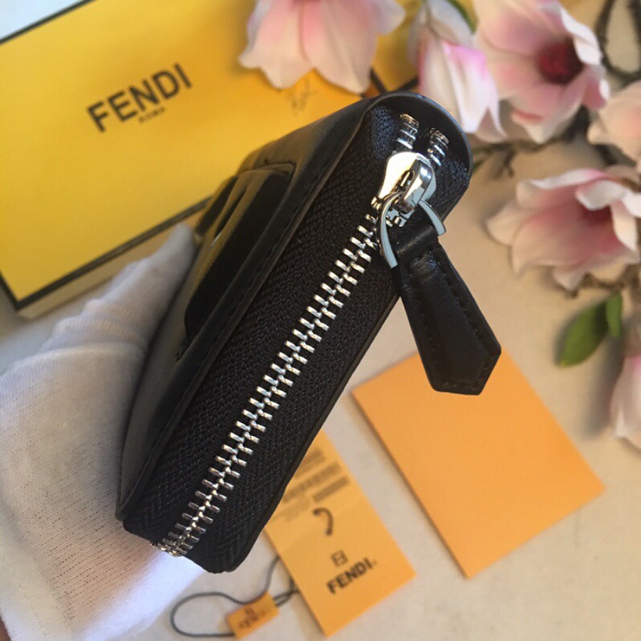 ZIP-AROUND WALLET, FENDI SMALL LEATHER GOODS