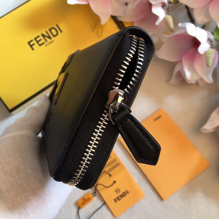 ZIP-AROUND WALLET, FENDI SMALL LEATHER GOODS