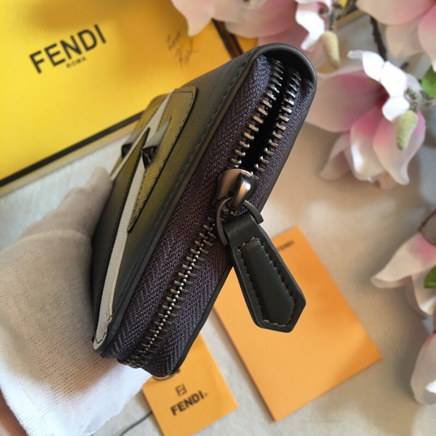 ZIP-AROUND WALLET, FENDI SMALL LEATHER GOODS