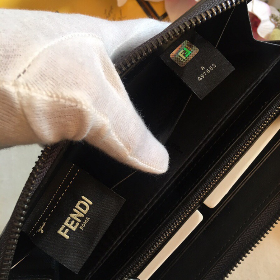 ZIP-AROUND WALLET, FENDI SMALL LEATHER GOODS