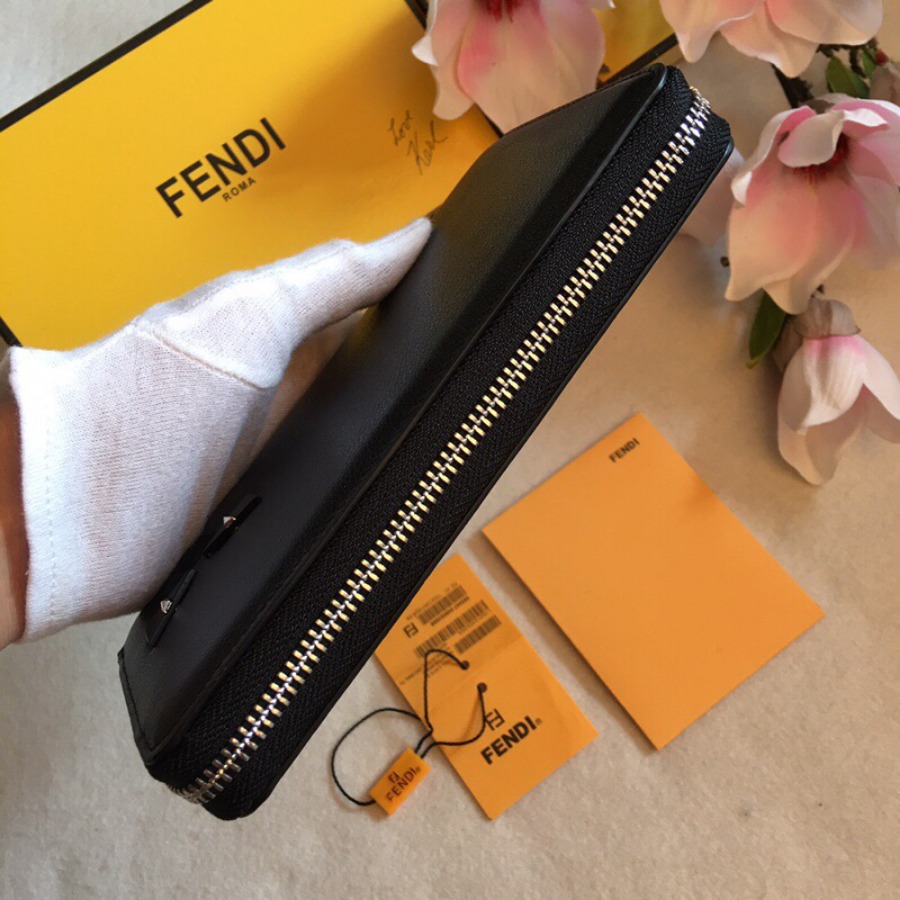 ZIP-AROUND WALLET, FENDI SMALL LEATHER GOODS
