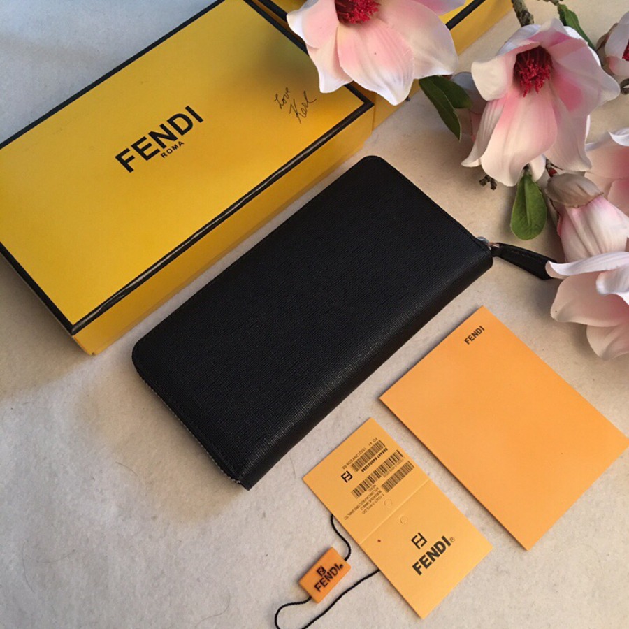 ZIP-AROUND WALLET, FENDI SMALL LEATHER GOODS