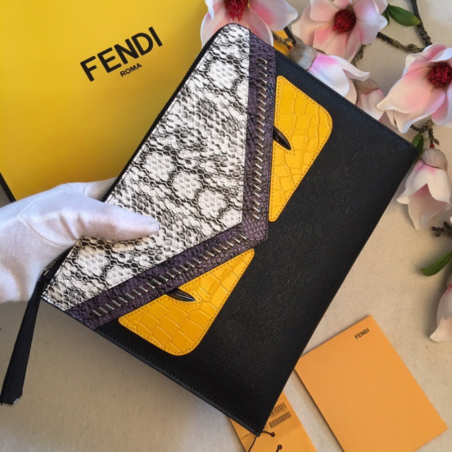FLAT CLUTCH, FENDI LEATHER POUCH
