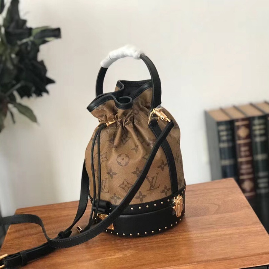 M43511, PETIT NOE TRUNK, Louis Vuitton LV Handbags