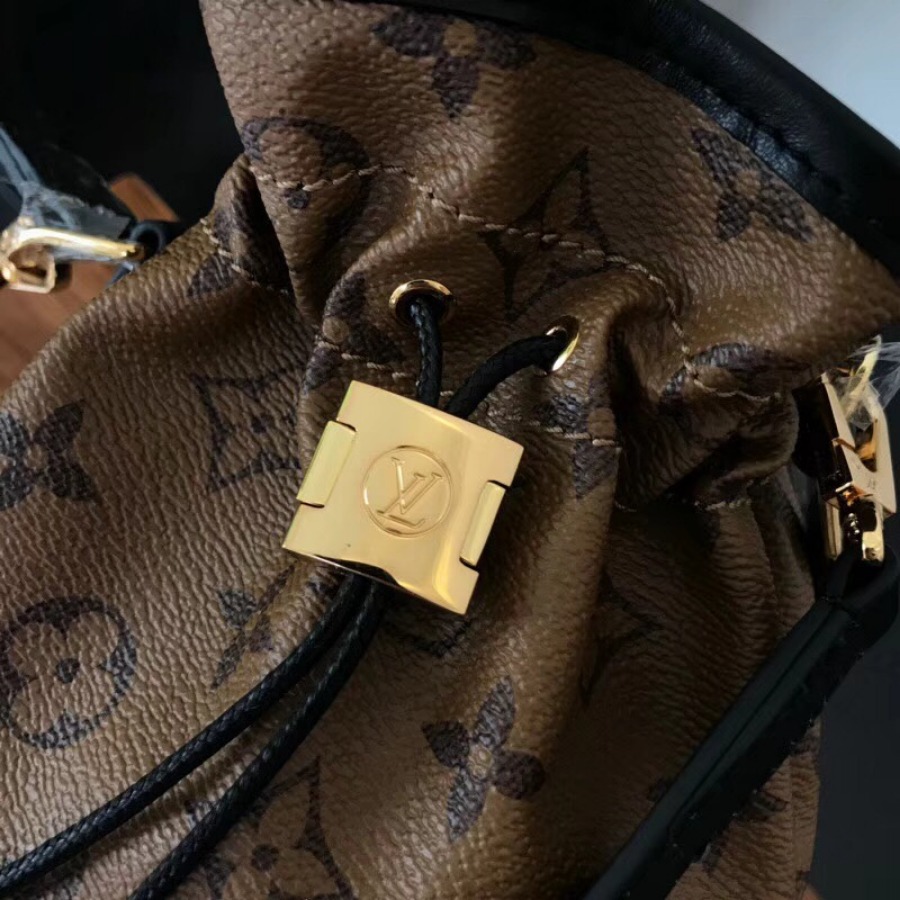 M43511, PETIT NOE TRUNK, Louis Vuitton LV Handbags