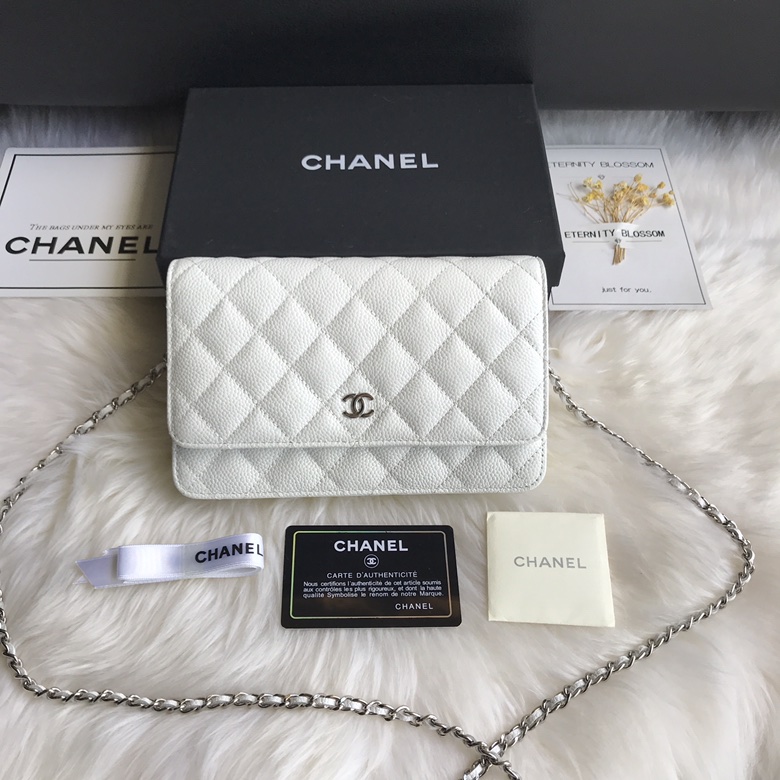 A33814, CLASSIC WALLET ON CHAIN, WOC CHANEL, CAVIAR / CALFSKIN