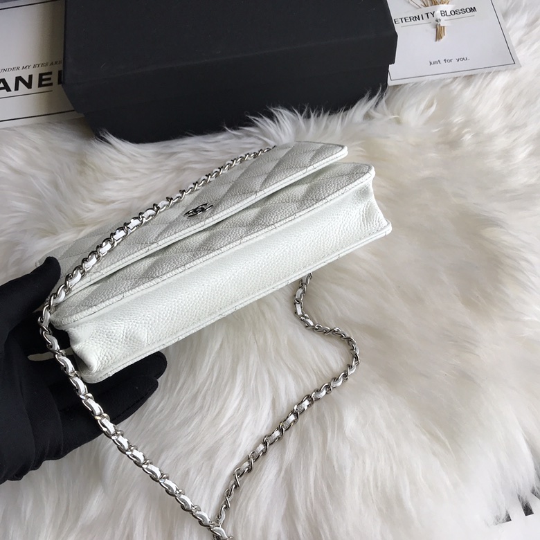 A33814, CLASSIC WALLET ON CHAIN, WOC CHANEL, CAVIAR / CALFSKIN
