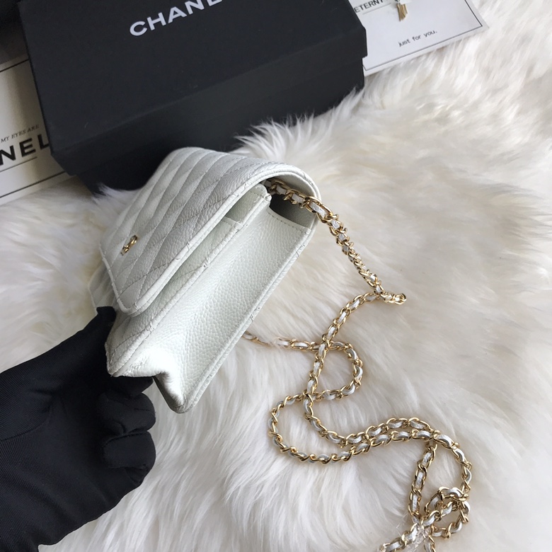 A33814, CLASSIC WALLET ON CHAIN, WOC CHANEL, CAVIAR / CALFSKIN