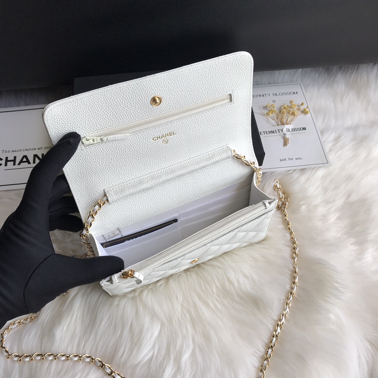 A33814, CLASSIC WALLET ON CHAIN, WOC CHANEL, CAVIAR / CALFSKIN