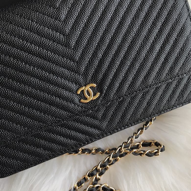 A33814, Classic Wallet on Chain, WOC CHANEL,  CAVIAR / CALFSKIN
