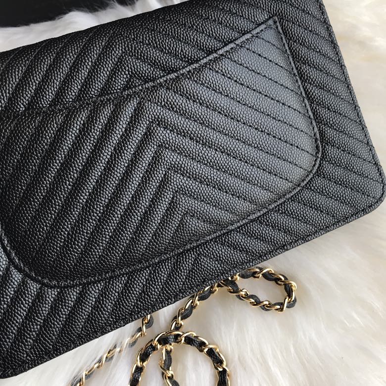 A33814, Classic Wallet on Chain, WOC CHANEL,  CAVIAR / CALFSKIN