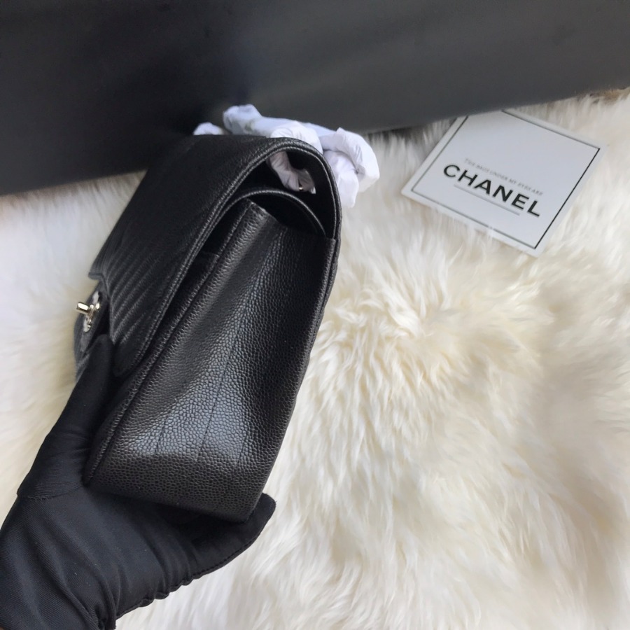 Large Classic handbag, Chanel Handbag, 30CM, Caviar
