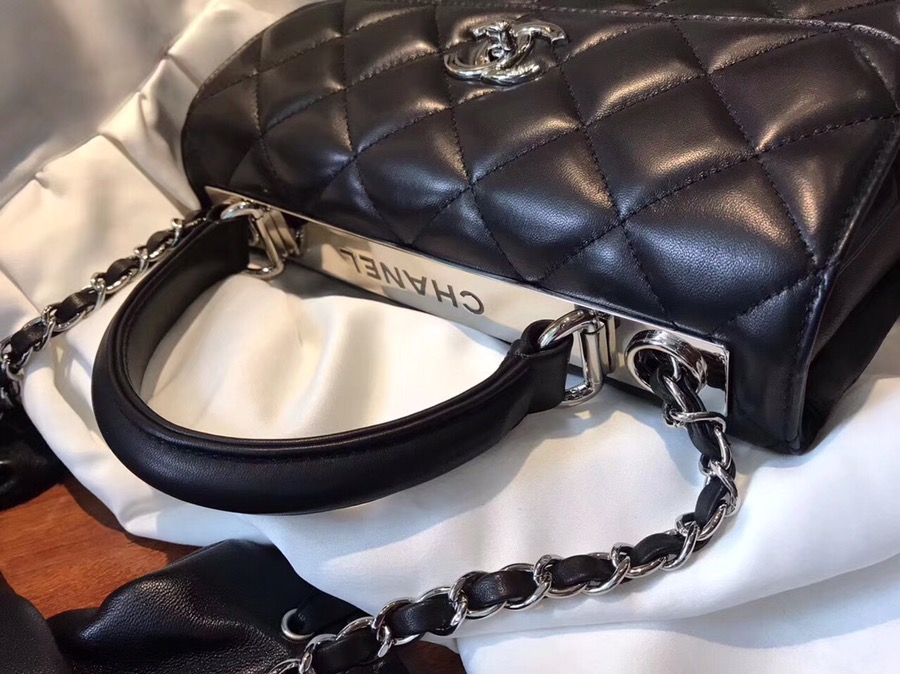 A92236, Small Flap Bag with Top Handle, CHANEL HANDBAG, 25CM