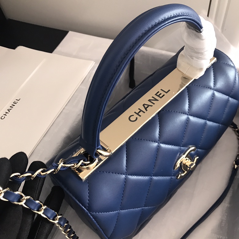 A92236, Small Flap Bag with Top Handle, CHANEL HANDBAG, 25CM