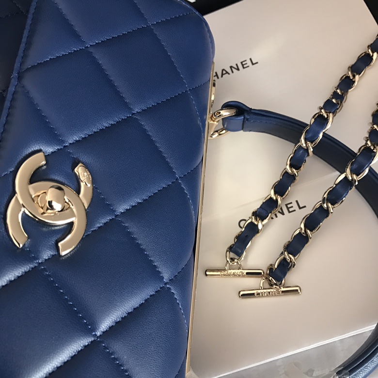 A92236, Small Flap Bag with Top Handle, CHANEL HANDBAG, 25CM