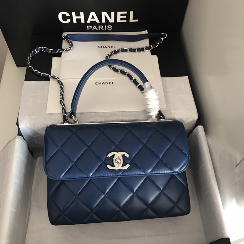 A92236, Small Flap Bag with Top Handle, CHANEL HANDBAG, 25CM